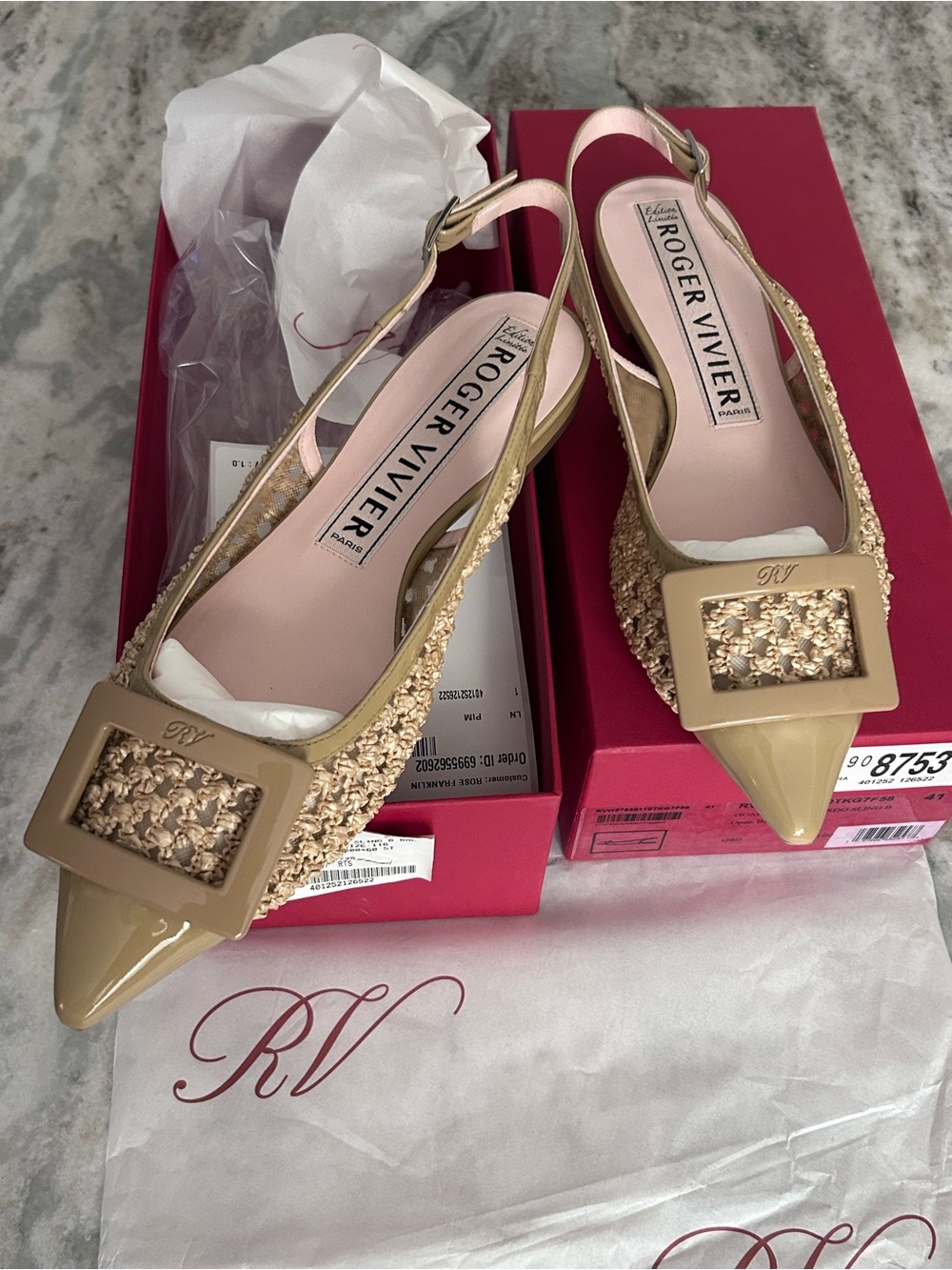 Roger Vivier Beige Raffia limited edition Signature logo Buckle luxury shoes